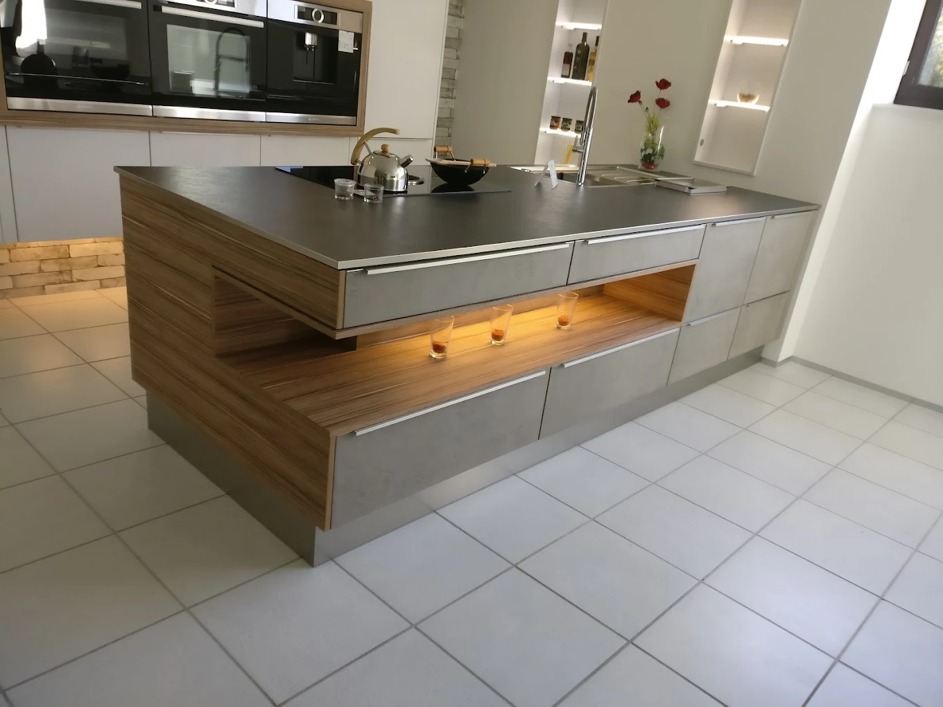Breakfast counter kitchen
